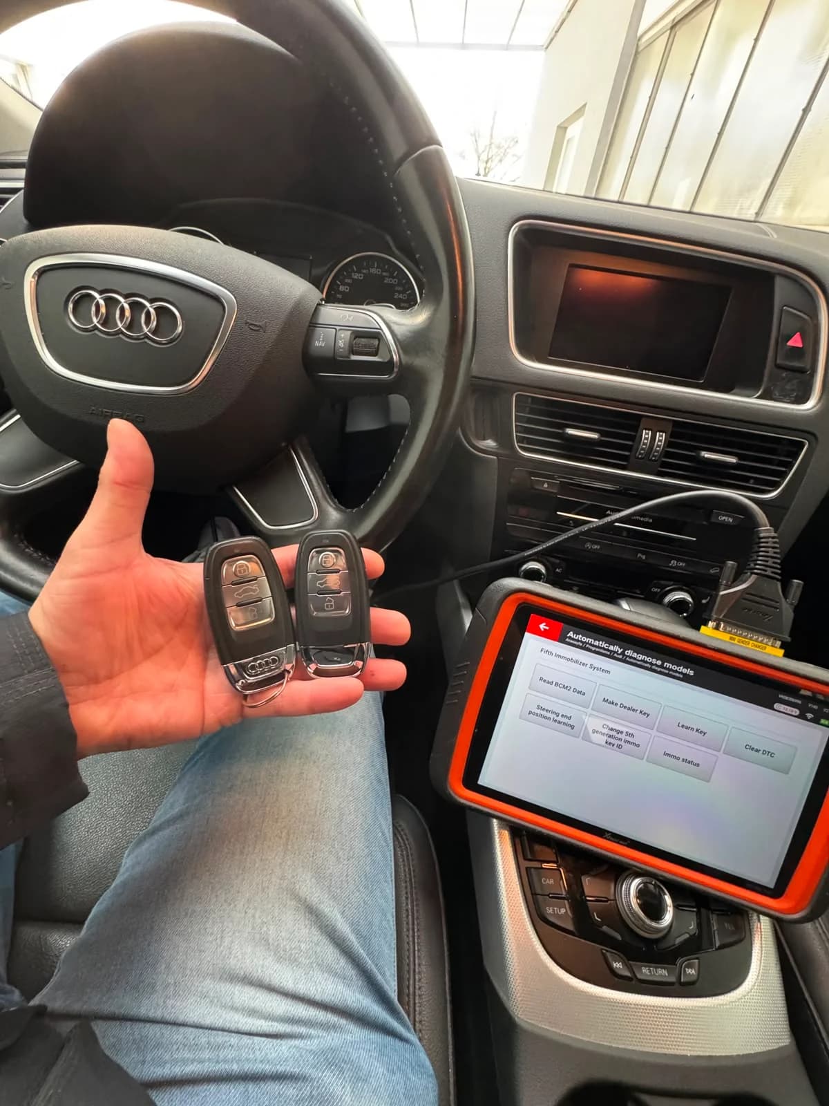 Audi Autoschlüssel nachmachen — Transponder anlernen Stuttgart & Umkreis